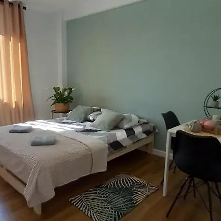 Apartamento Eloft Zelazna