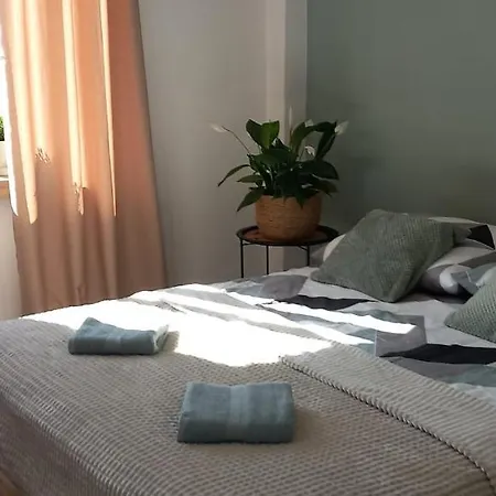 Eloft Zelazna * 바르샤바