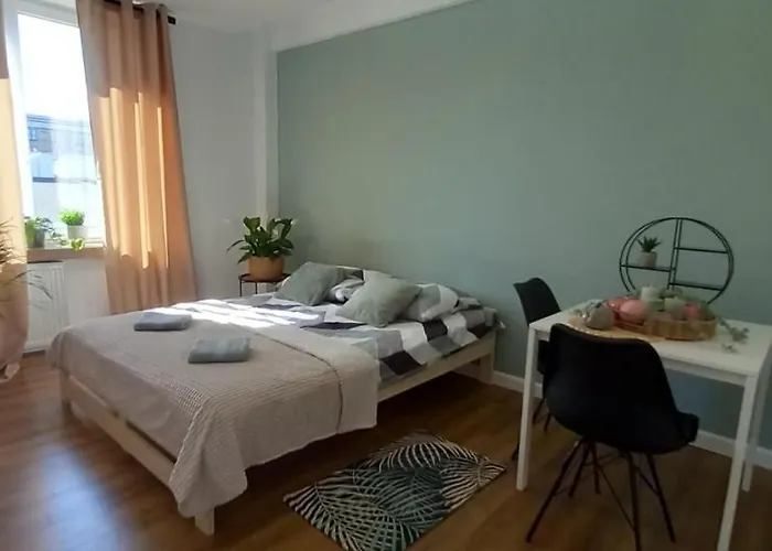 شقة Eloft Zelazna