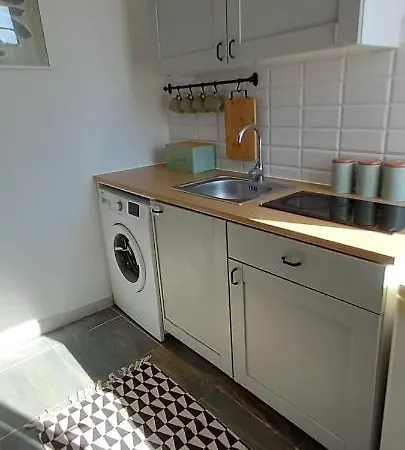 Eloft Zelazna Apartman Varsó